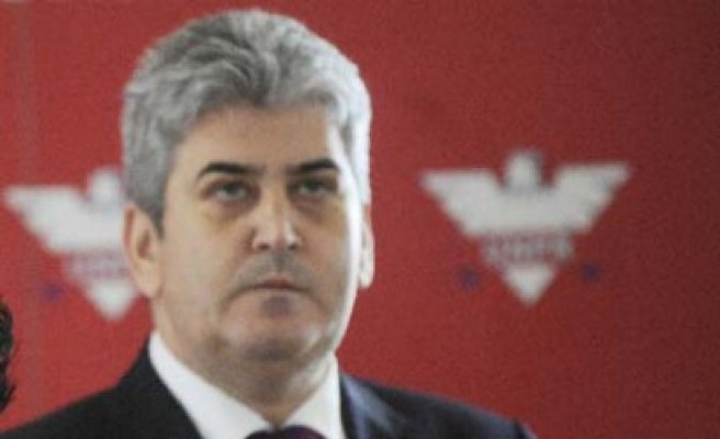 Se închide 
